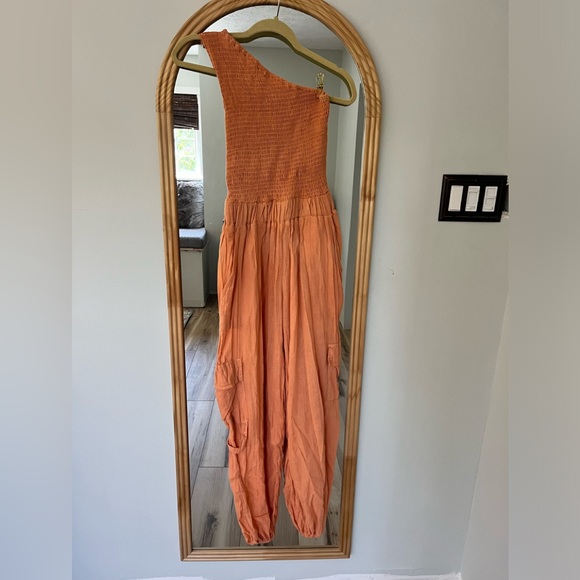 Jens pirate booty peach jumpsuit size S - Picture 2 of 8